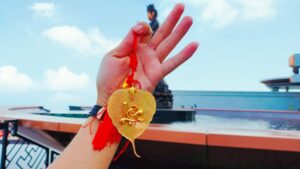 Cách Xin Lộc Tại Đền Hành Trình Tâm Linh Đúng Ý Nghĩa